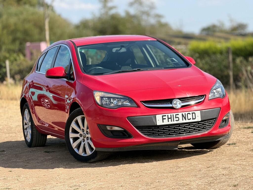 Vauxhall Astra Estate 1.6 16V Design Sports Tourer Euro 5 Red #8