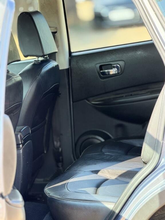 Nissan Qashqai 1.6L 1.6 Visia 2Wd Blue #25