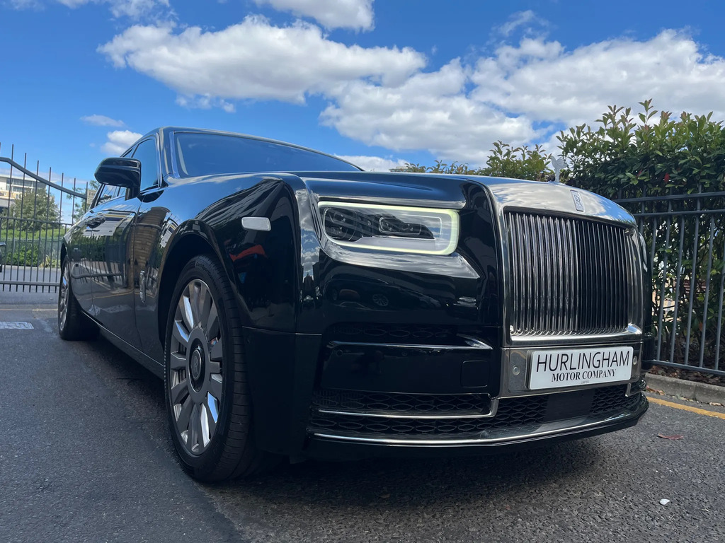 Rolls-Royce Phantom 6.7 V12 Saloon Euro 6 570 Ps LF19EKU Black #4