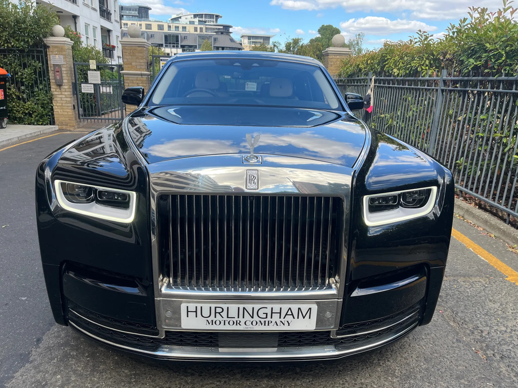 Rolls-Royce Phantom 6.7 V12 Saloon Euro 6 570 Ps LF19EKU Black #3