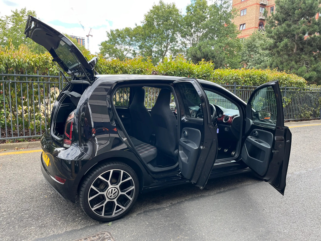 Volkswagen Up Move Up 1.0 Ss 60 Ps 5-Speed Black #25