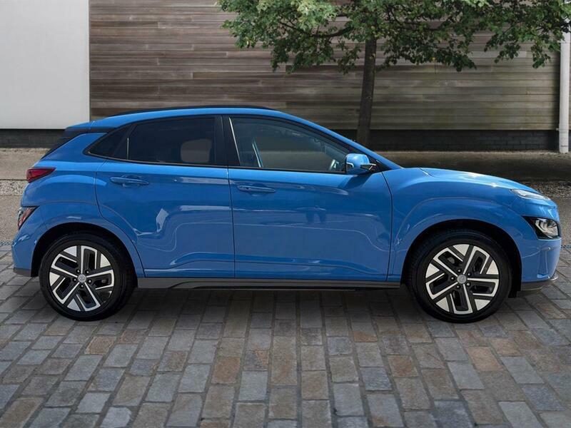 Hyundai Kona 39Kwh Premium Suv 10.5Kw Charge KY22UUJ Blue #2