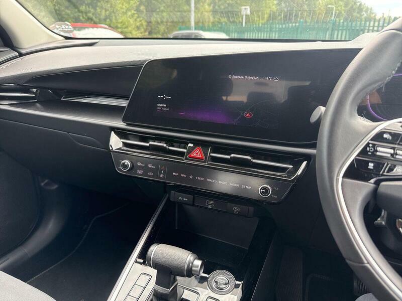 Kia Niro 1.6 Gdi 127 Hybrid 2 Nav Dct Estate White #15