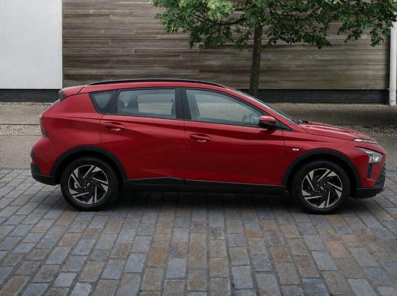Hyundai Bayon 1.0 T-gdi Mhev Se Connect Suv Hybrid Ma Red #3