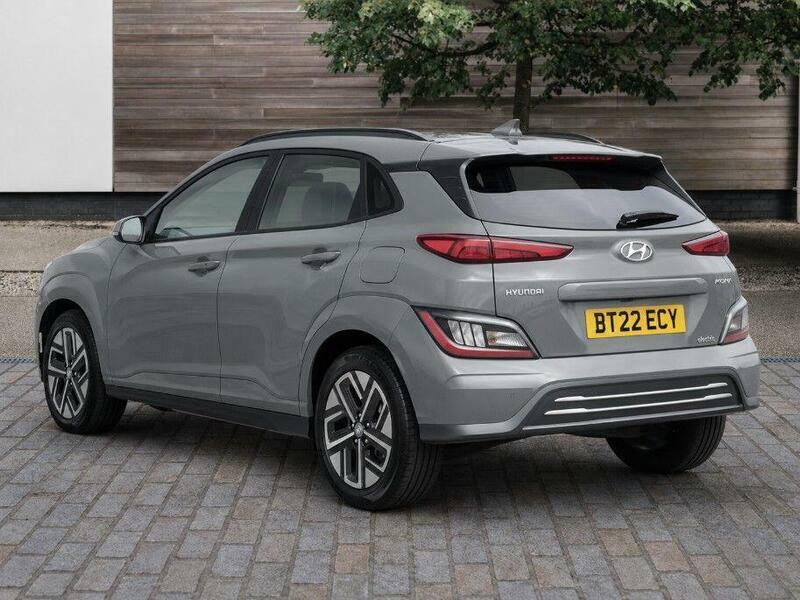 Hyundai Kona 64Kwh Premium Suv 10.5Kw Charge Grey #3
