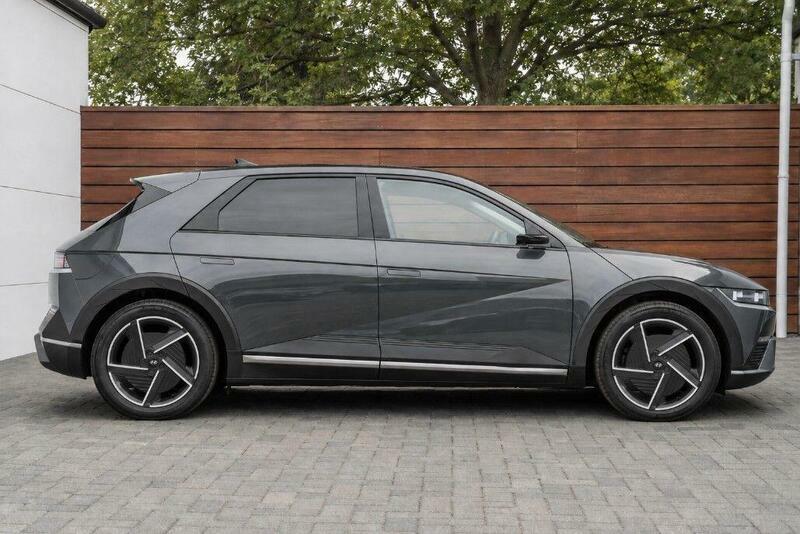 Hyundai Ioniq 5 84Kwh Ultimate Hatchback Awd 32 Grey #2