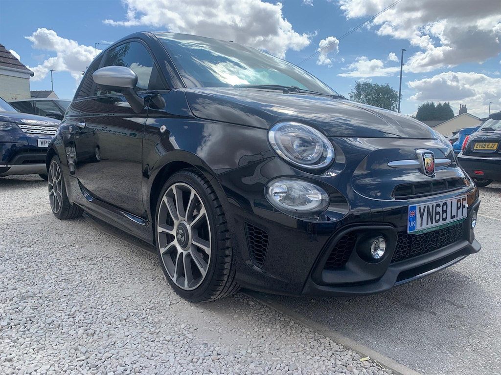 Abarth 595 1.4 T-jet Turismo Euro 6 Black