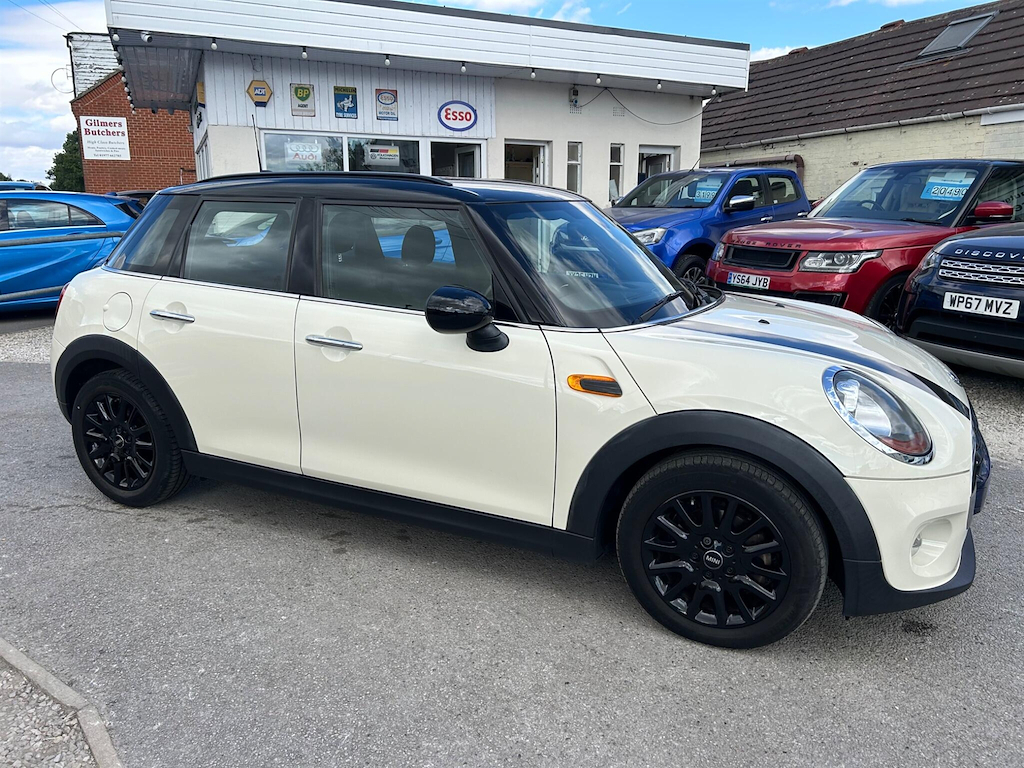 Mini Hatch 1.5 Cooper D Euro 6 Ss