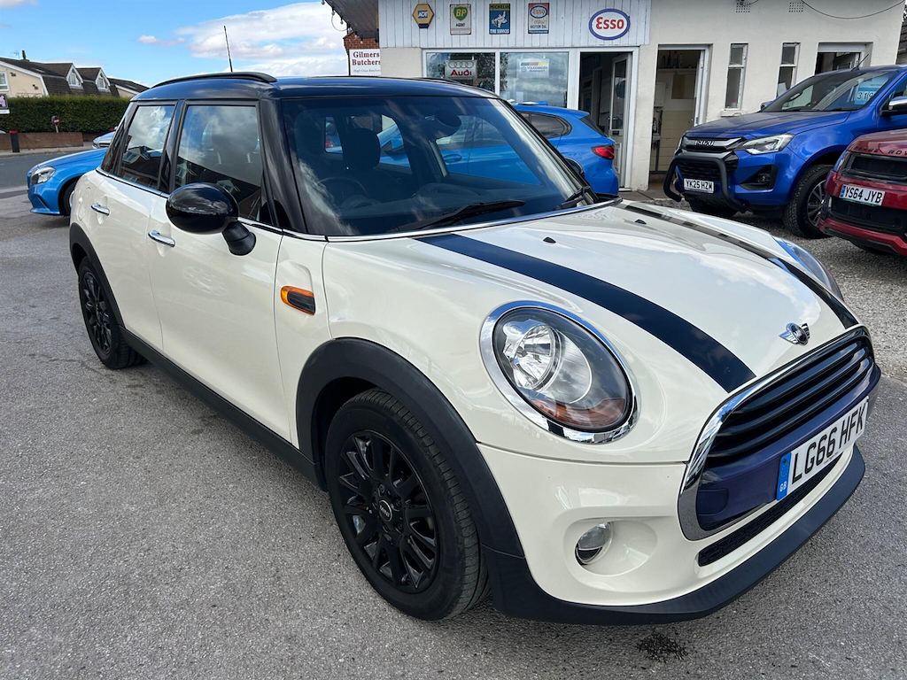 Mini Hatch 1.5 Cooper D Euro 6 Ss #3