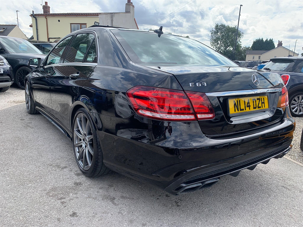 Mercedes-Benz E Class 5.5 V8 Biturbo Amg Spds Mct Euro 6 Ss #4