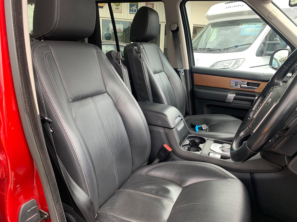 Land Rover Discovery 3 .0 Hse Luxury Sdv6 16 03 2015 Black #13