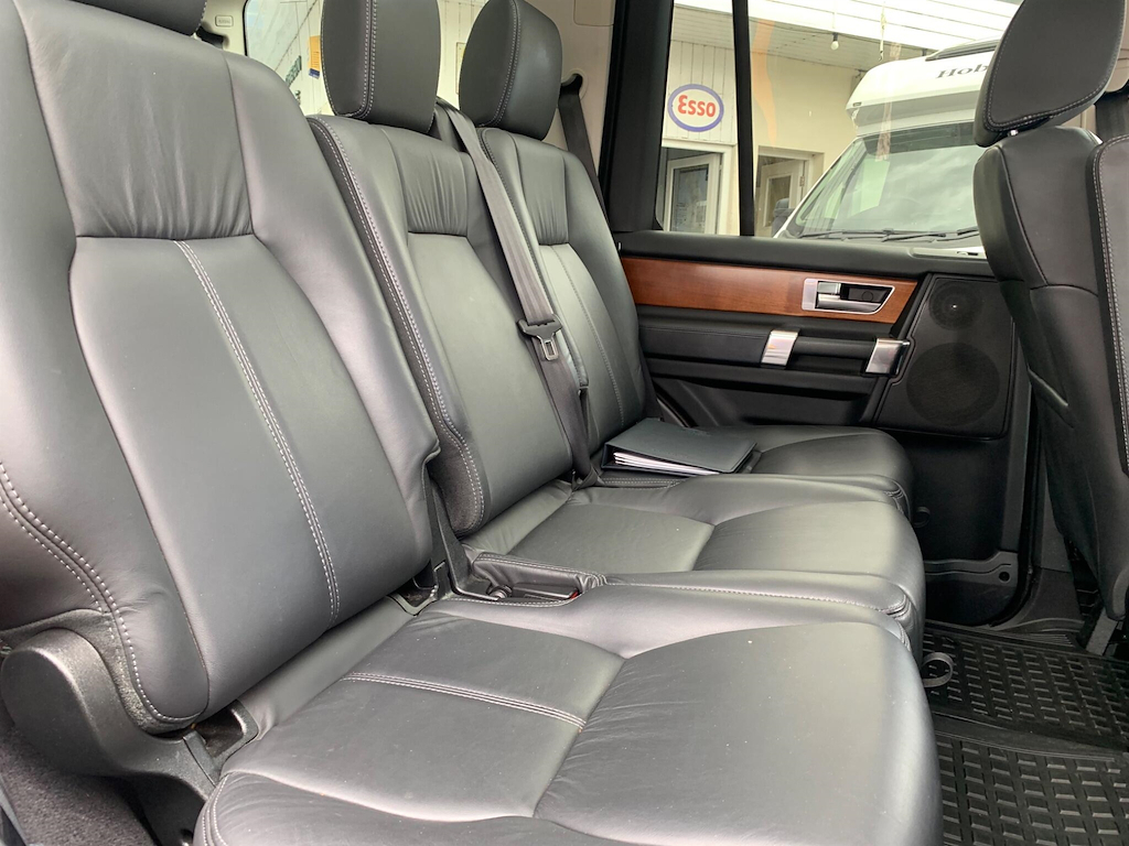 Land Rover Discovery 3 .0 Hse Luxury Sdv6 16 03 2015 Black #22