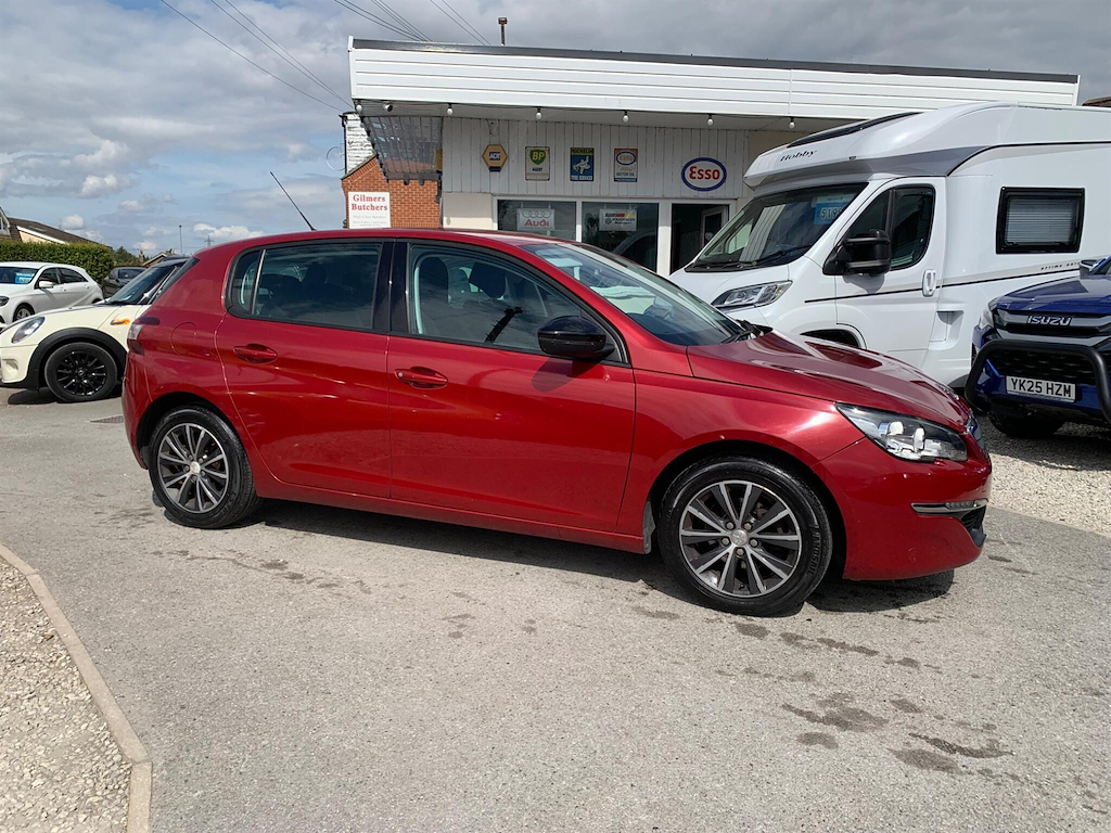 Peugeot 308 1.2 Puretech Sportium Euro 6 Ss Red #4