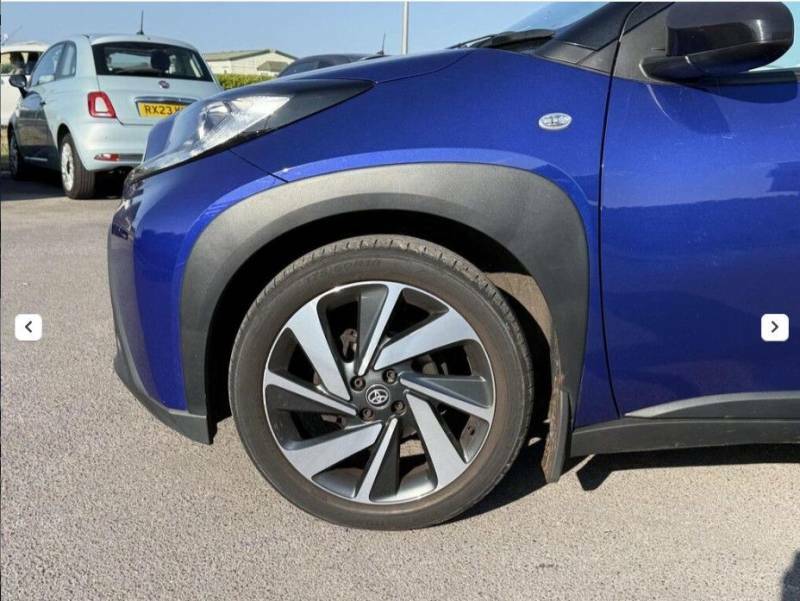 Toyota Aygo X Edge Vvt-i Blue #6
