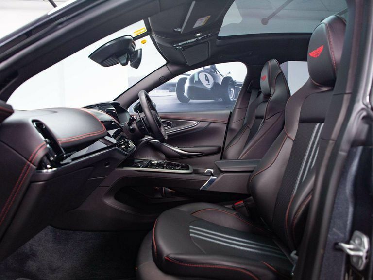 Aston Martin DBX 4.0 V8 707 Suv 4Wd Euro 6 Ss 7 Black #31