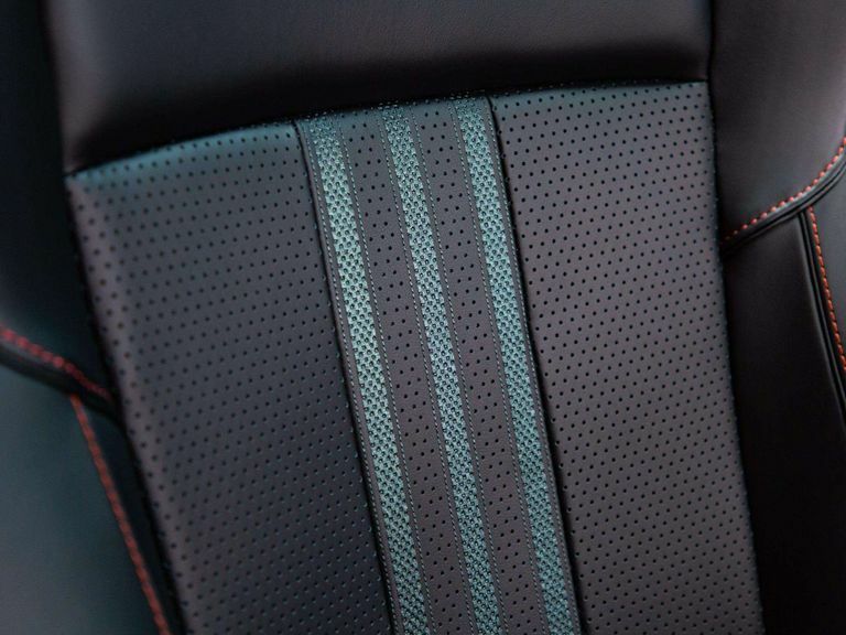 Aston Martin DBX 4.0 V8 707 Suv 4Wd Euro 6 Ss 7 Black #25