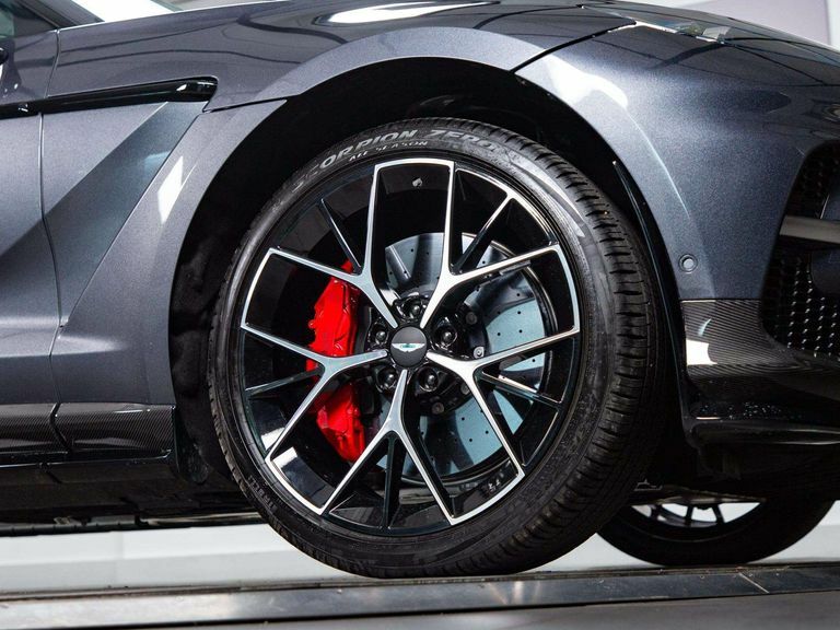 Aston Martin DBX 4.0 V8 707 Suv 4Wd Euro 6 Ss 7 Black #28
