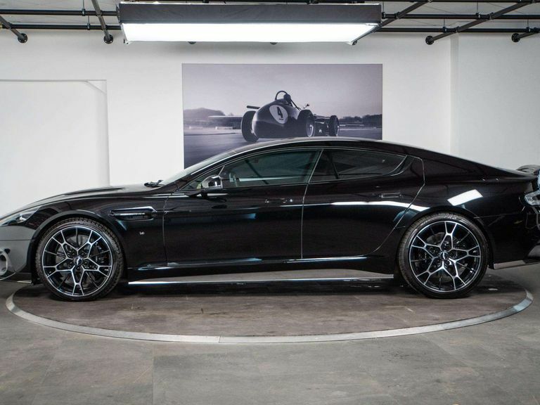 Aston Martin Rapide Amr Black #16