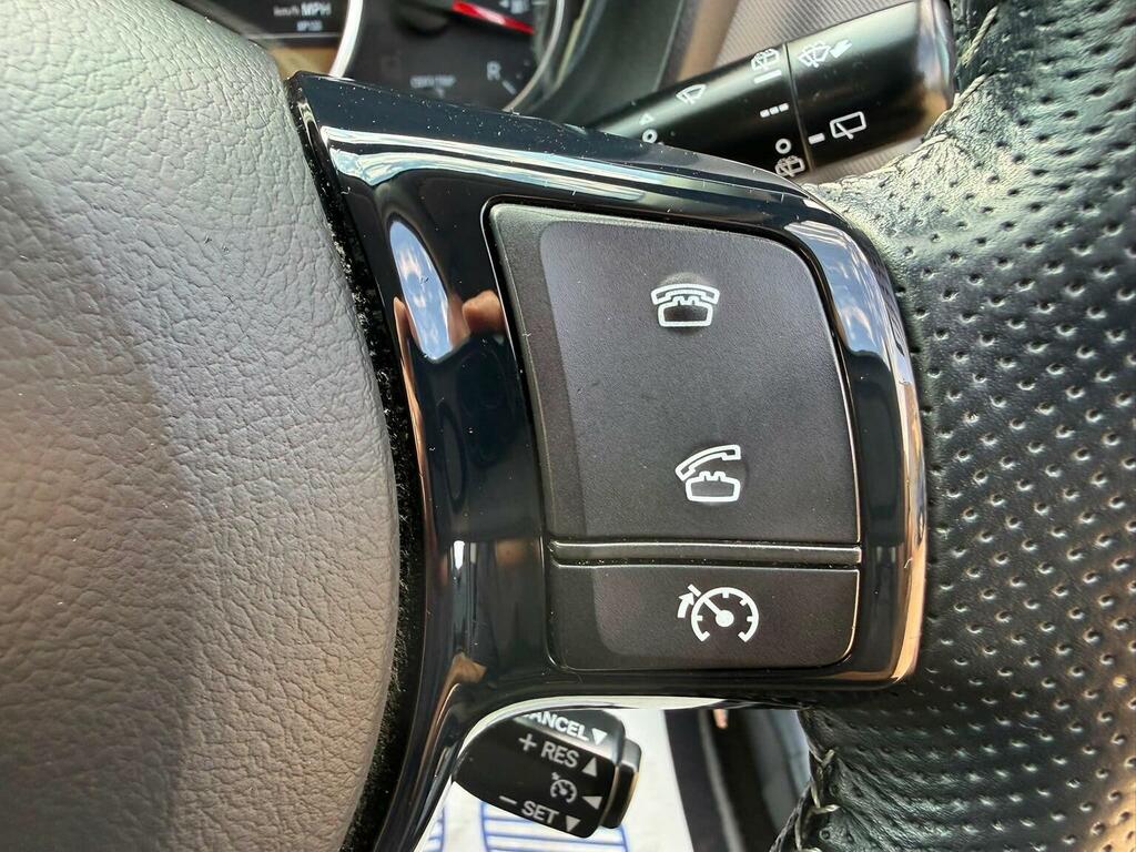 Toyota Yaris 1.33 Dual Vvt-i Icon White #35