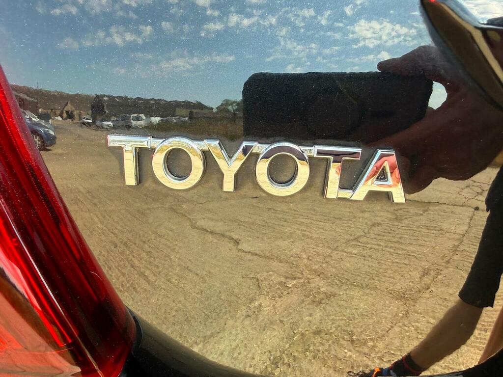 Toyota Yaris 1.33 Dual Vvt-i Icon White #66