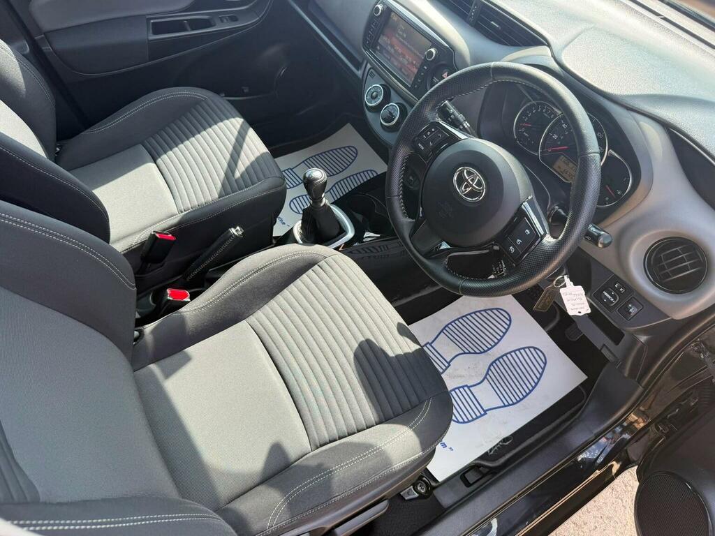 Toyota Yaris 1.33 Dual Vvt-i Icon White #28
