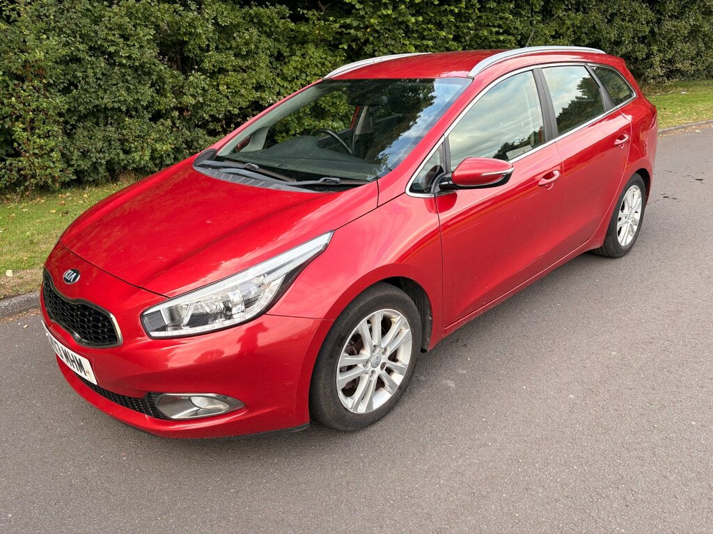 Kia Ceed 1.6 Crdi Ecodynamics 2 Sportswagon Manu Red #5