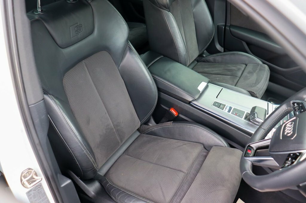 Audi A6 Saloon 2L S Line HJ68YCW White #4