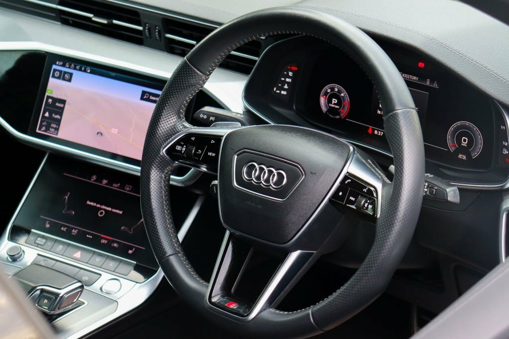Audi A6 Saloon 2L S Line HJ68YCW White #2