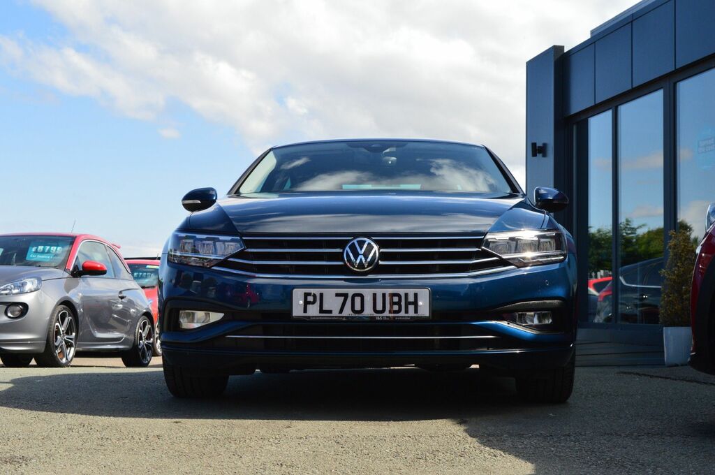 Volkswagen Passat Tsi Evo Se Nav Blue #3