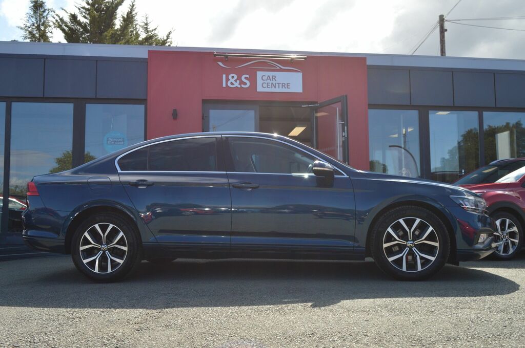 Volkswagen Passat Tsi Evo Se Nav Blue #4