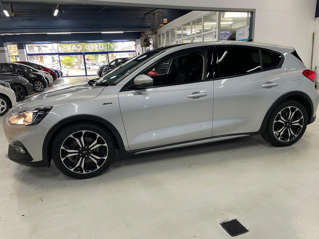 Ford Focus Hatchback 1.0T Ecoboost Active X Euro 6 Ss Silver #6