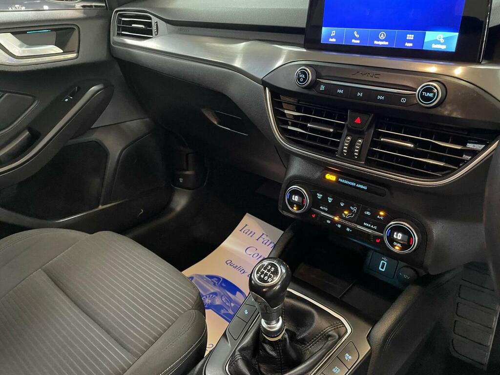 Ford Focus 1.0 Ecoboost Hybrid Mhev Titanium  #21