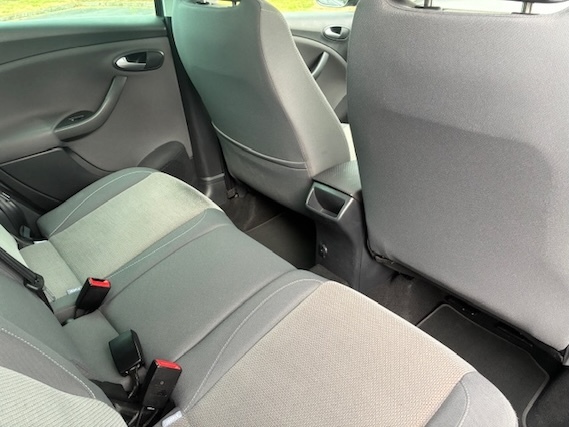 Seat Altea Mpv 1.6 Tdi Ecomotive Cr Se Euro 5 Ss 2012 Black #9