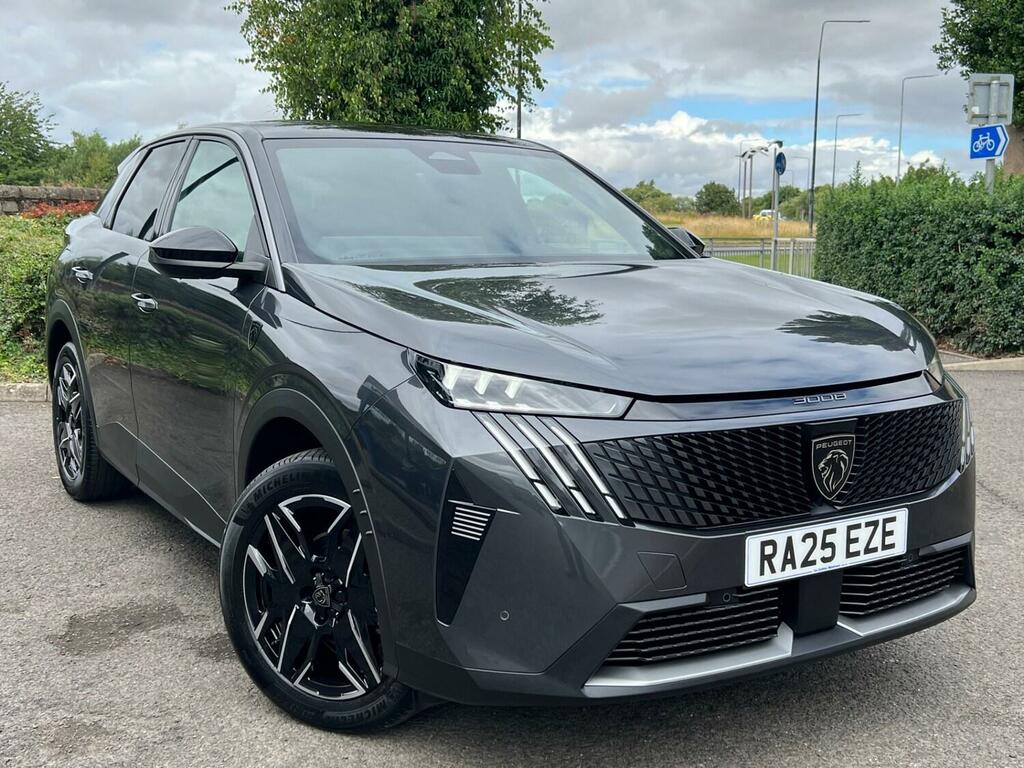 Peugeot 3008 1.2 Hybrid 136 Gt E-dsc6 Grey