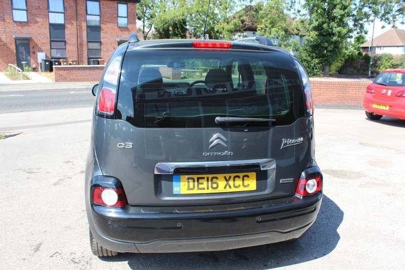 Citroen C3 Picasso 1.6 Bluehdi Platinum Picasso Grey #4