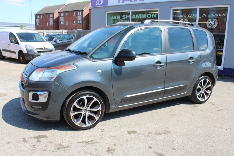 Citroen C3 Picasso 1.6 Bluehdi Platinum Picasso Grey #2