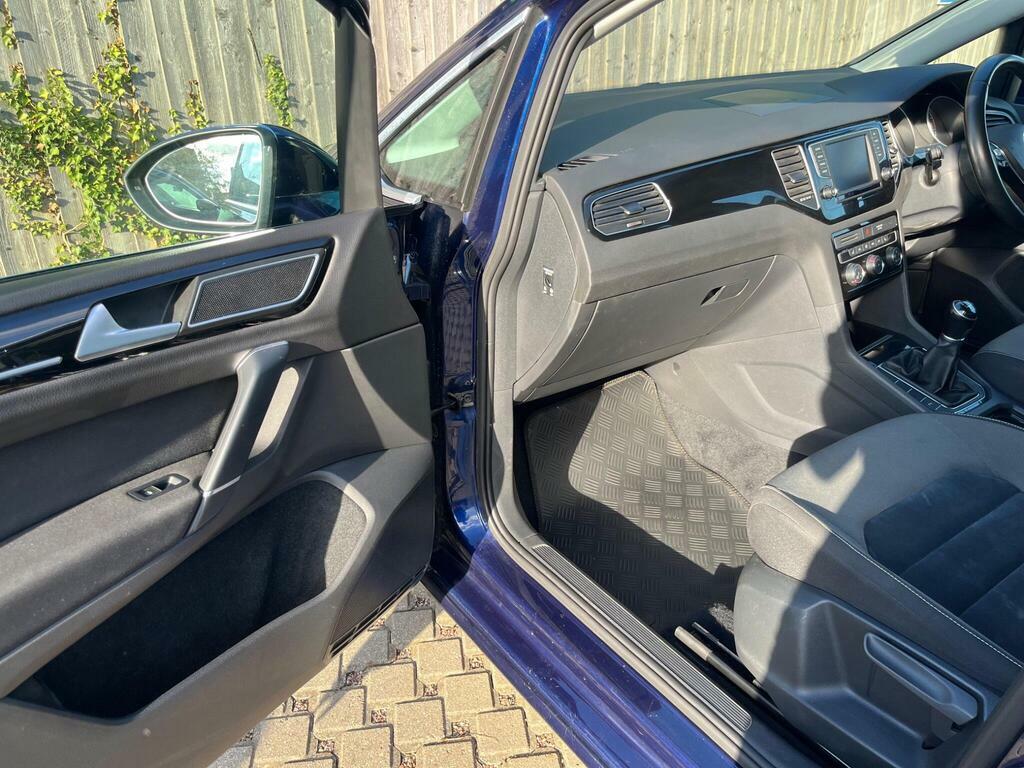 Volkswagen Golf SV 1.4 Tsi Se 125Ps Dsg Mpv Silver #9