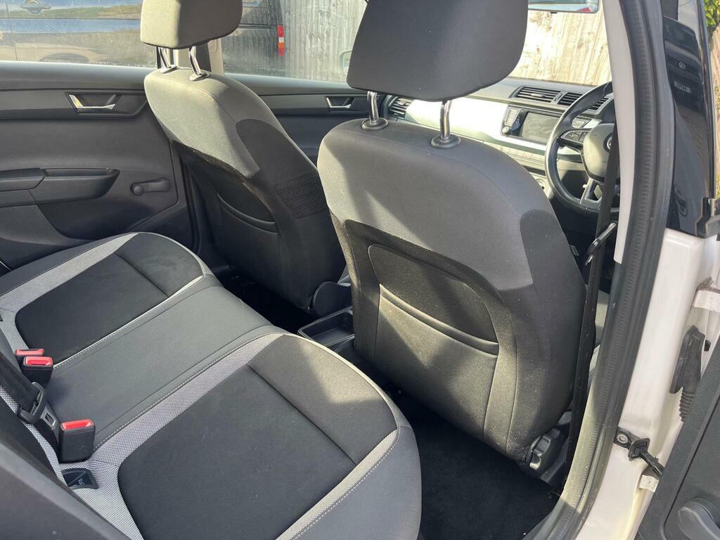 Skoda Fabia Skoda Estate 1.0 Tsi 110 Se L Silver #8