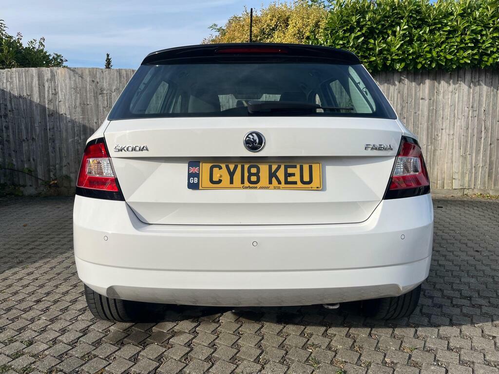 Skoda Fabia 1.0 Tsi Colour Edition Euro 6 S S White #4