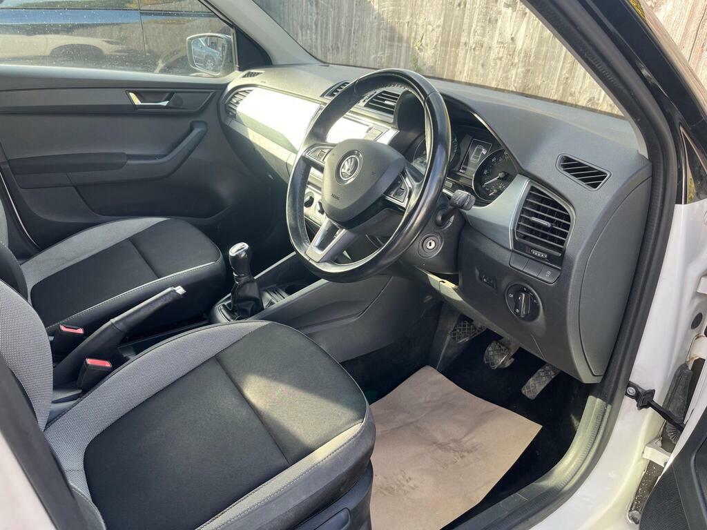 Skoda Fabia 1.0 Tsi Colour Edition Euro 6 S S White #6