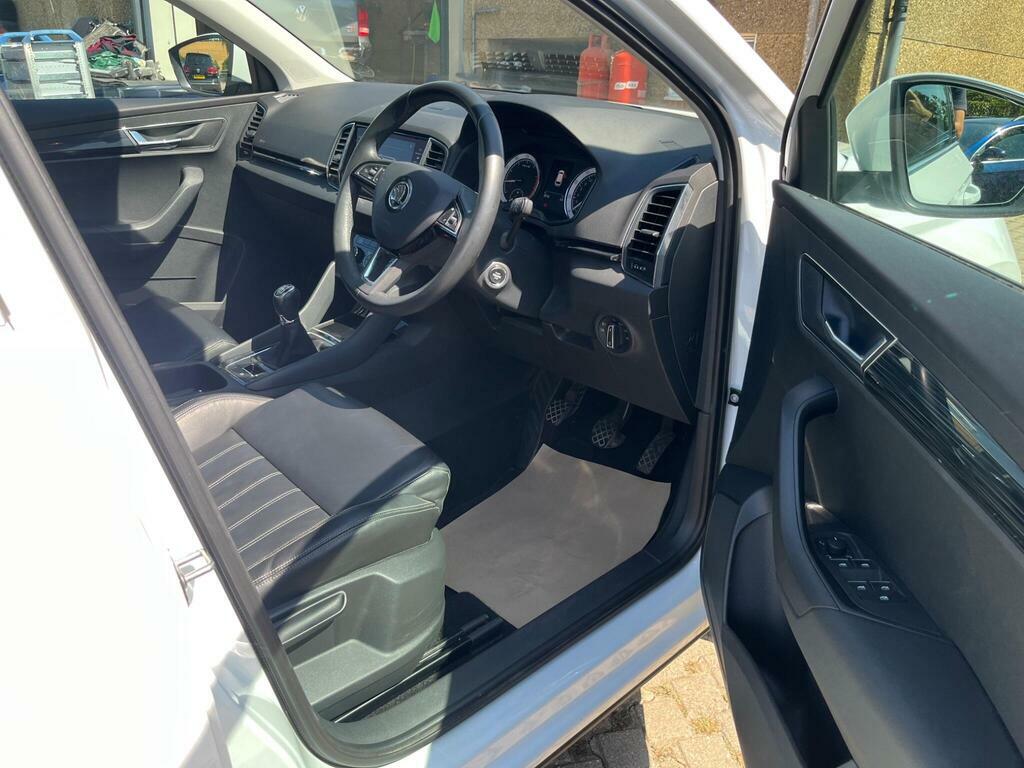Skoda Karoq 1.5 Tsi Se L Euro 6 S S White #4