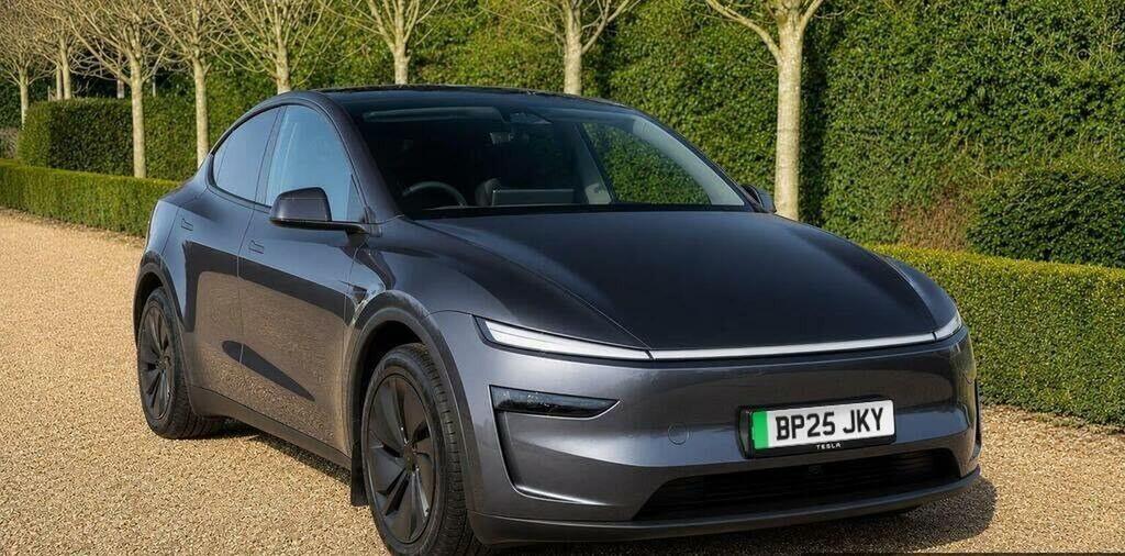 Tesla Model Y Suv 84.7Kwh Long Range Rwd 202525 Grey #2