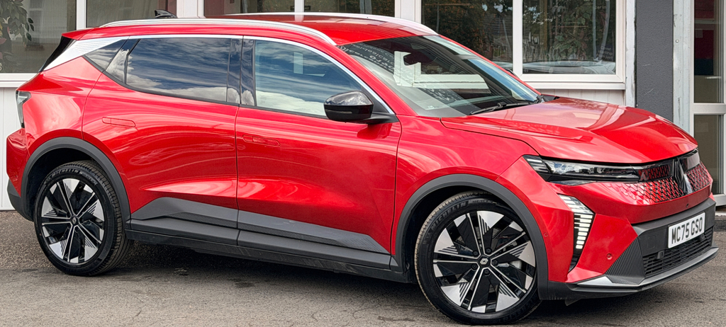 Renault Scenic Long Range 87Kwh Techno Suv 11K Red #4