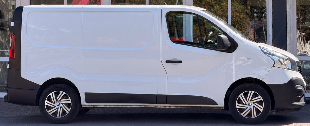 Renault Trafic 1.6 Dci 27 Business Panel Van Sw White #4