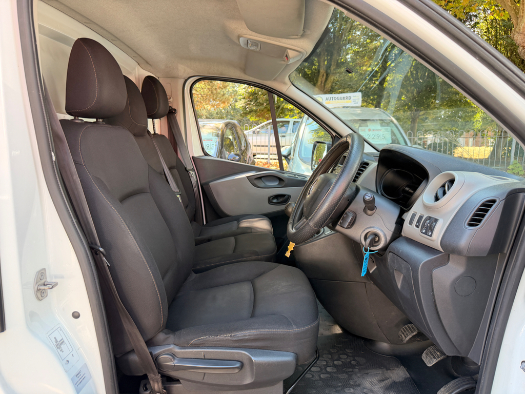 Renault Trafic 1.6 Dci Energy 27 Business Swb Standard Roof Euro Grey #10