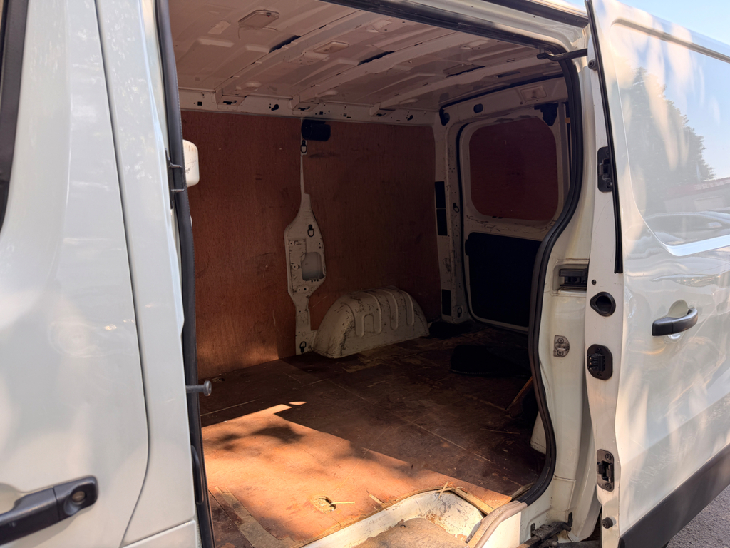 Renault Trafic 1.6 Dci Energy 27 Business Swb Standard Roof Euro Grey #22