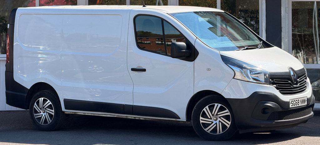 Renault Trafic 1.6 Dci 27 Business Panel Van Sw White #2
