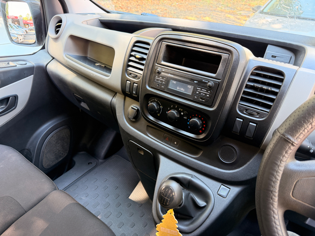 Renault Trafic 1.6 Dci Energy 27 Business Swb Standard Roof Euro Grey #18