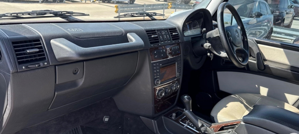 Mercedes-Benz G Class Automatic Black #8