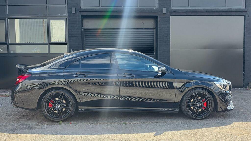 Mercedes-Benz CLA Class 2.1 Cla200d Amg Line Coupe Euro 6 Ss Black #4